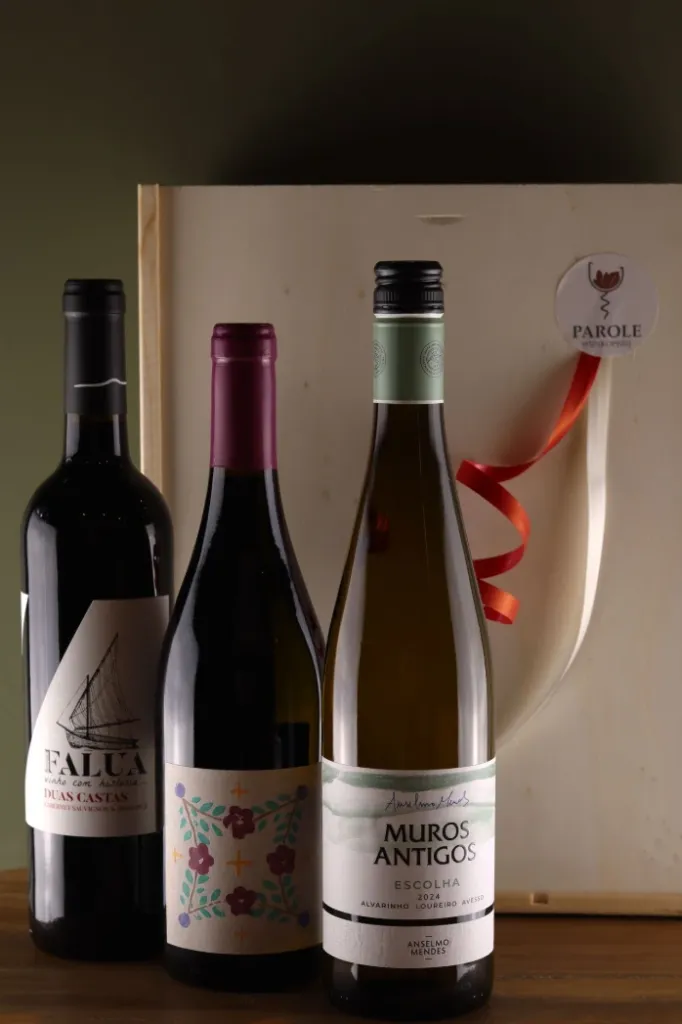 [WINE0499] The Portugal Experience in luxe houten kist