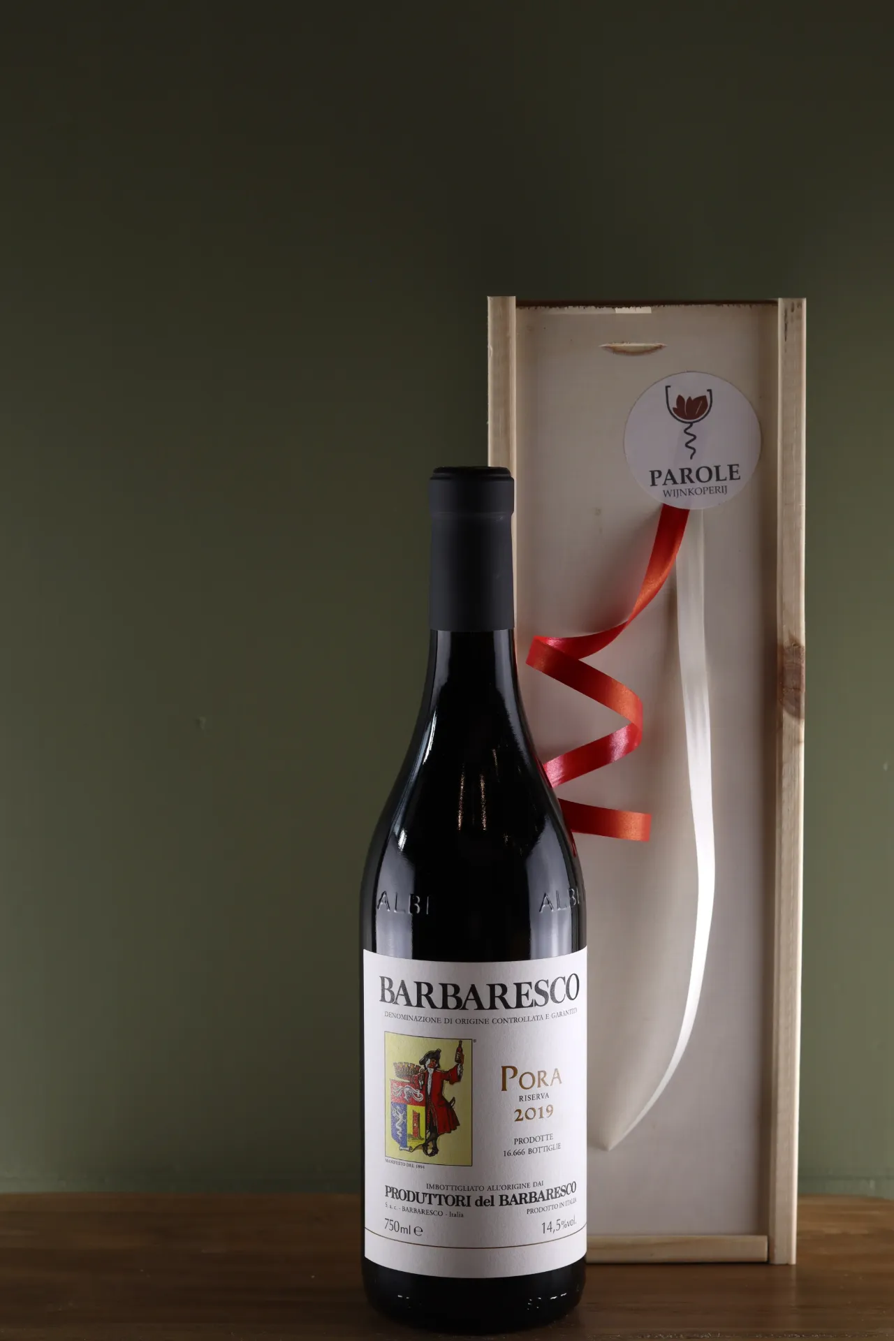 [WINE0041] Barbaresco in luxe houten kist
