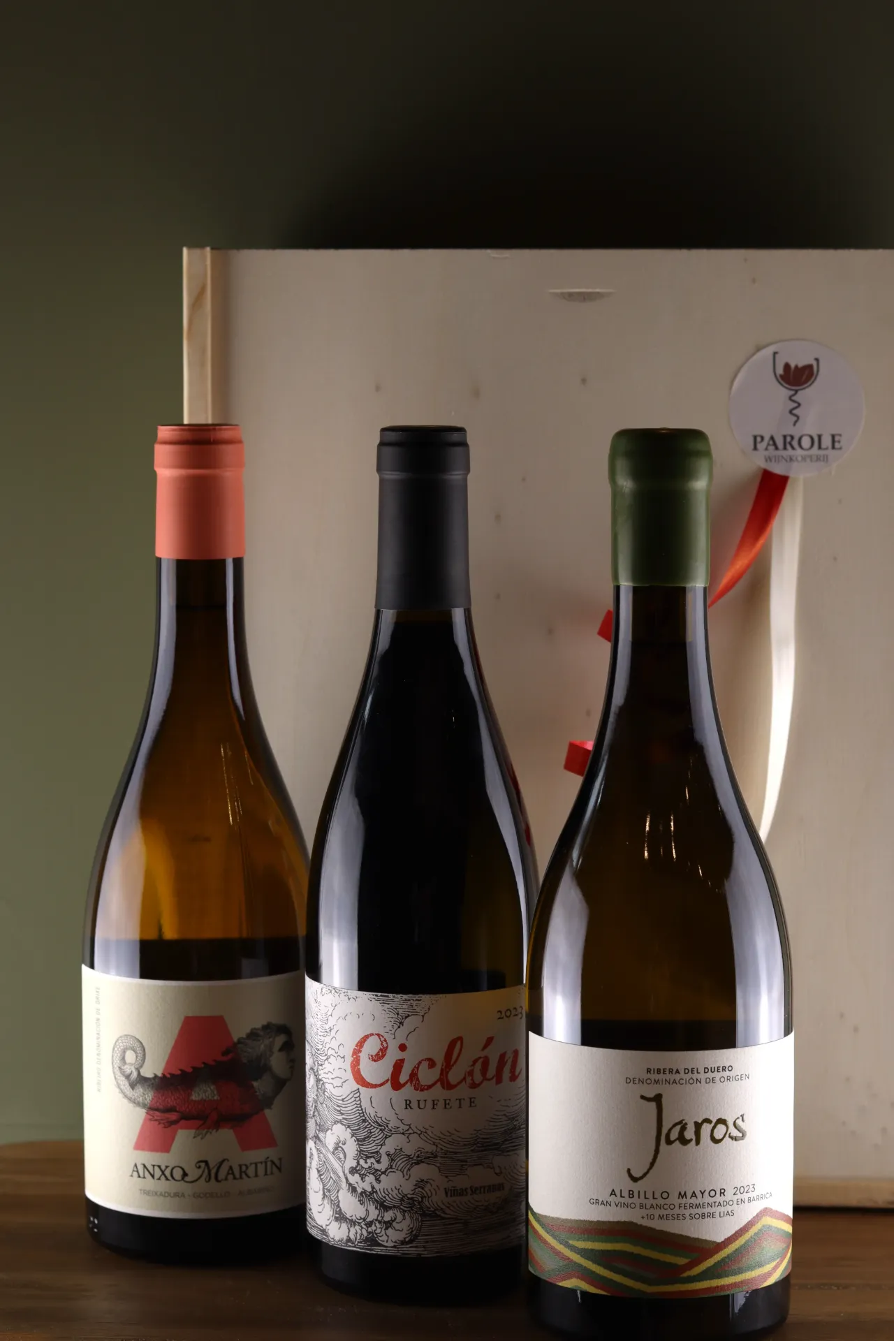 De Spaanse Sommelier in luxe houten kist