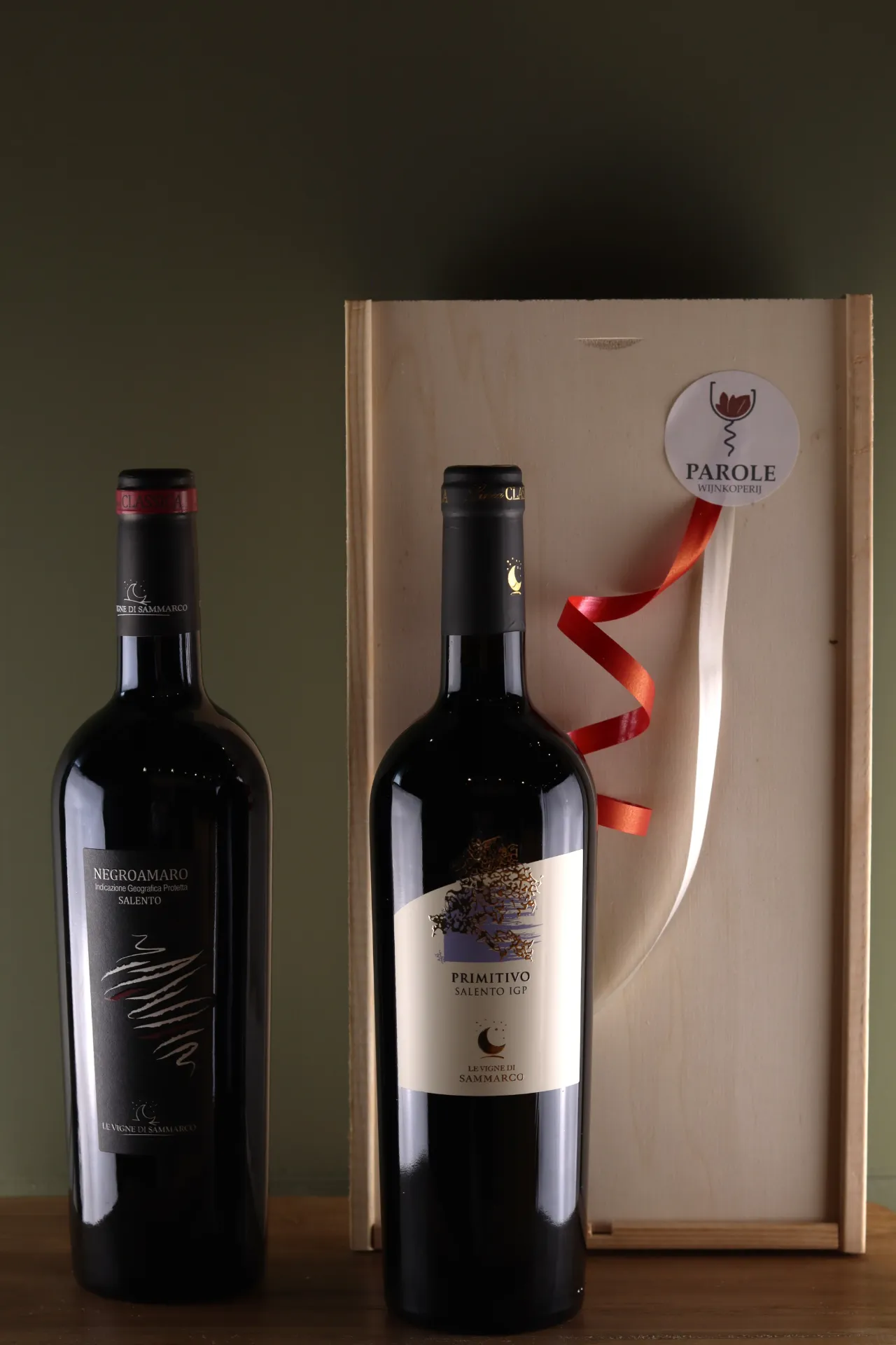 [WINE0549] Zuid Italiaanse Klassiekers in luxe houten kist